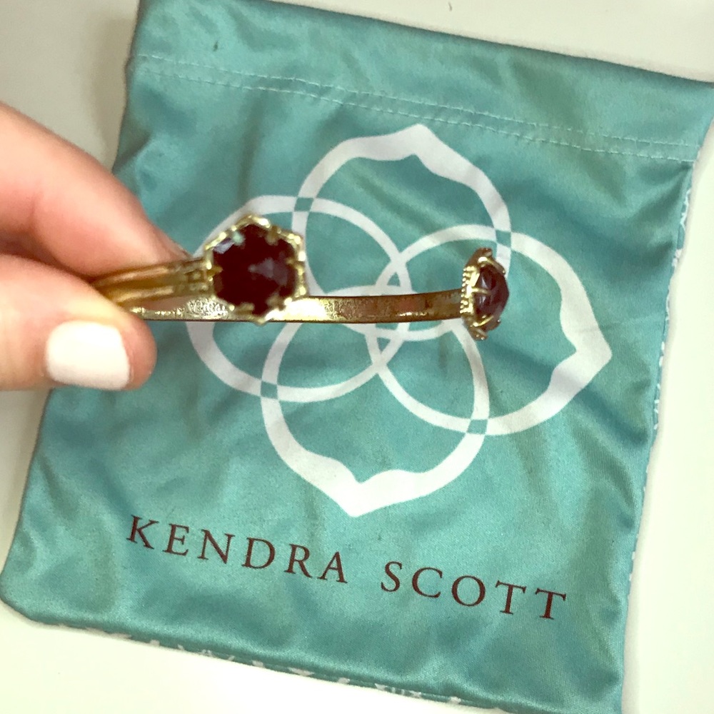 Kendra Scott black and gold bracelet
